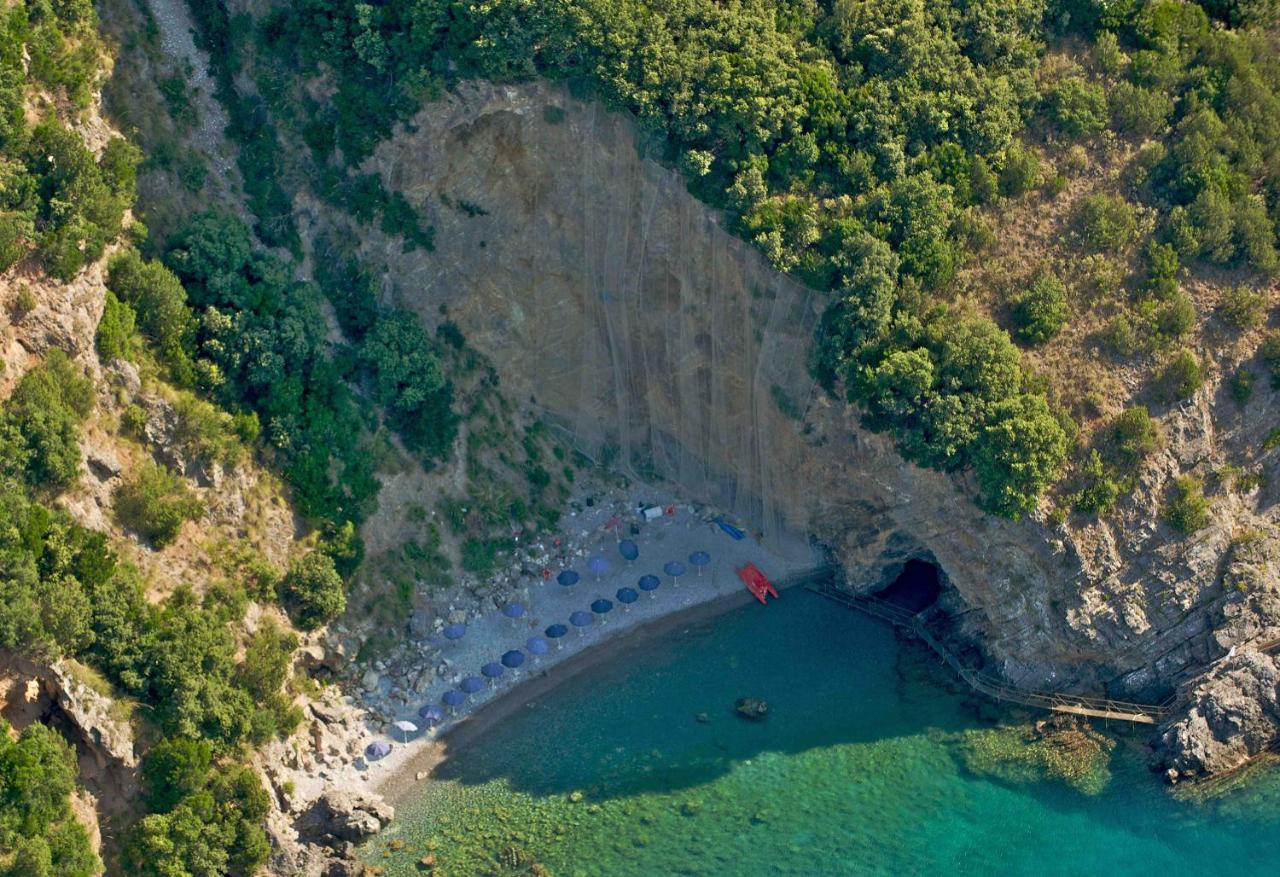 La Francesca Sud Un Villaggio"Glamping" Скарио Экстерьер фото